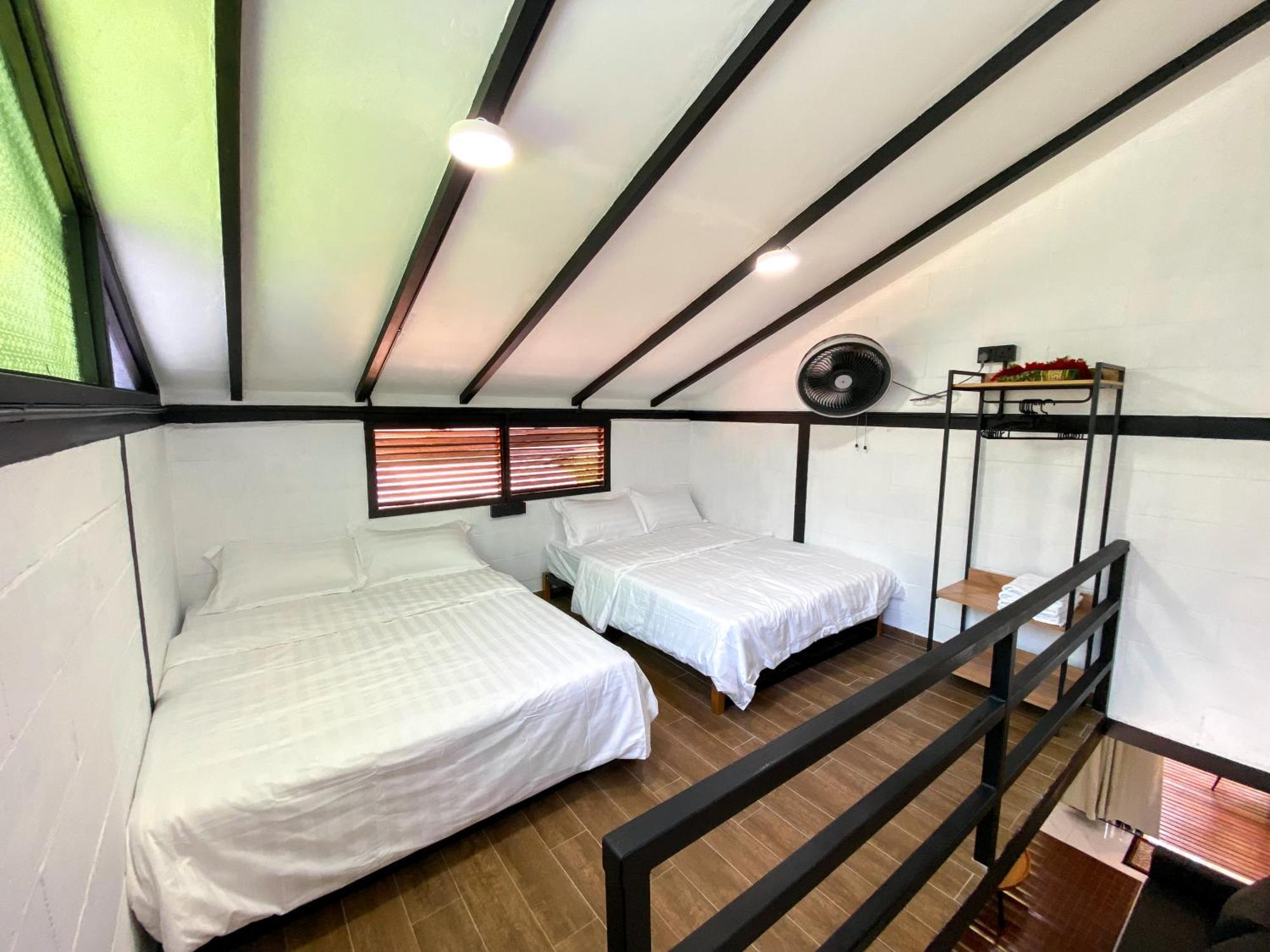 Casa Damai Janda Baik - Riverview Tiny House Bentong Ngoại thất bức ảnh