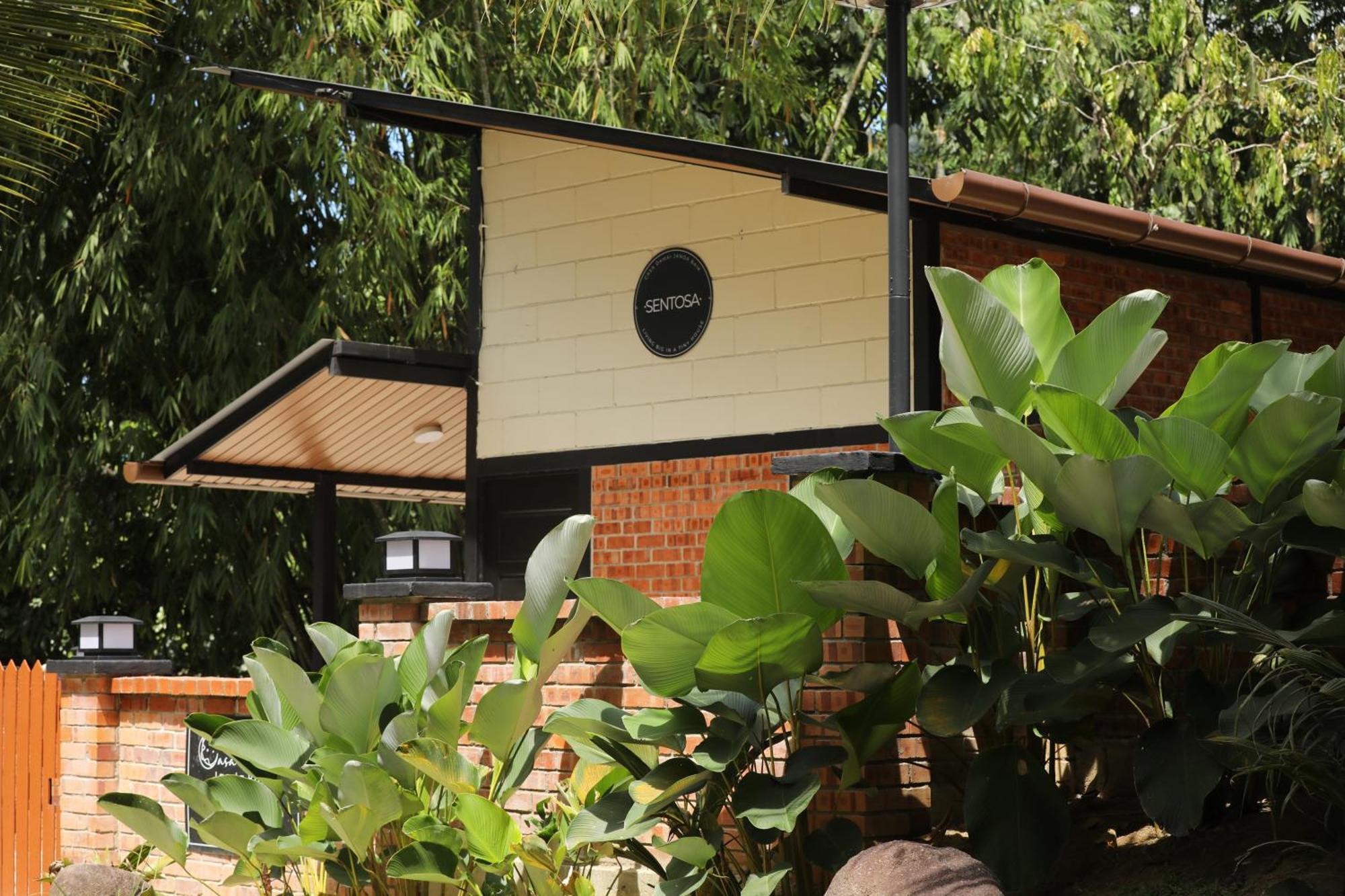 Casa Damai Janda Baik - Riverview Tiny House Bentong Ngoại thất bức ảnh
