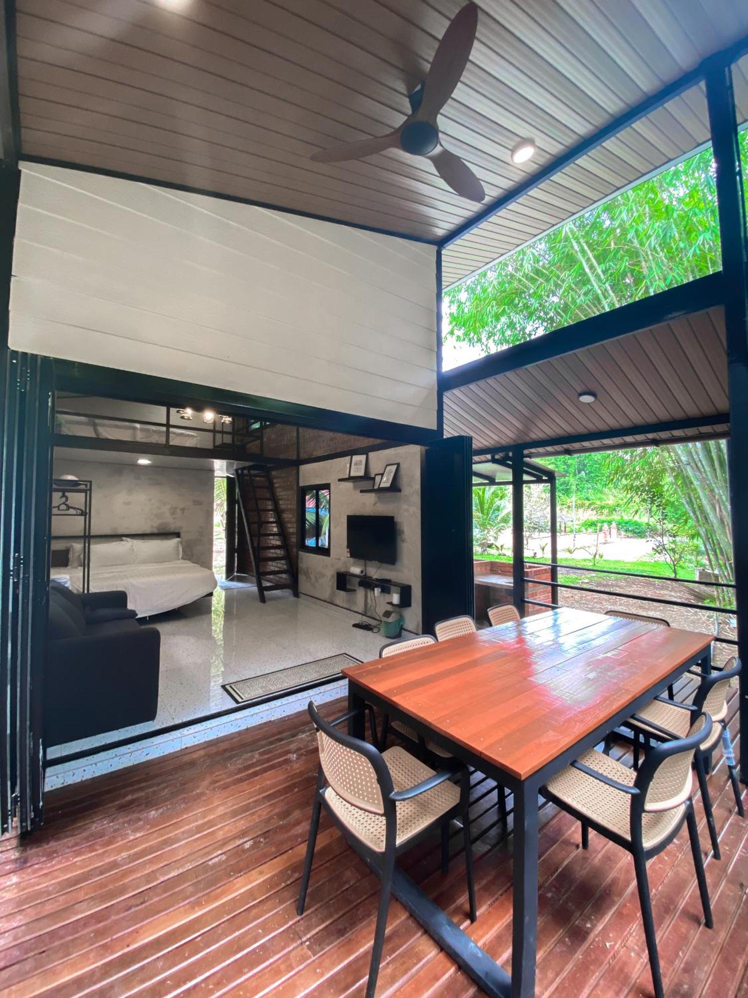 Casa Damai Janda Baik - Riverview Tiny House Bentong Ngoại thất bức ảnh
