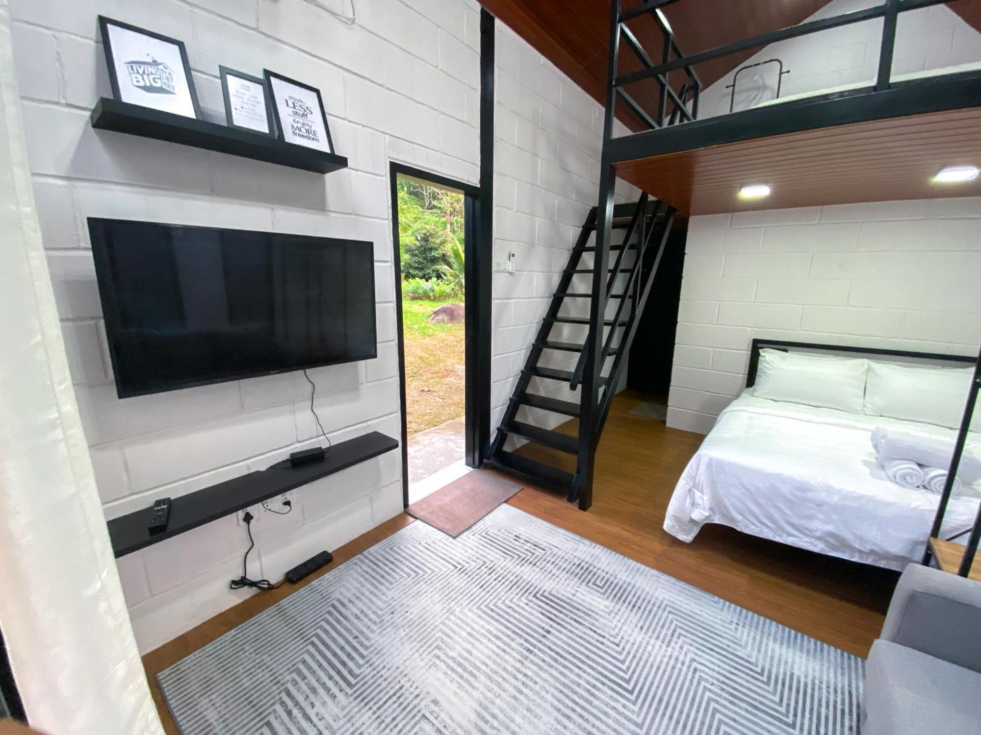Casa Damai Janda Baik - Riverview Tiny House Bentong Ngoại thất bức ảnh