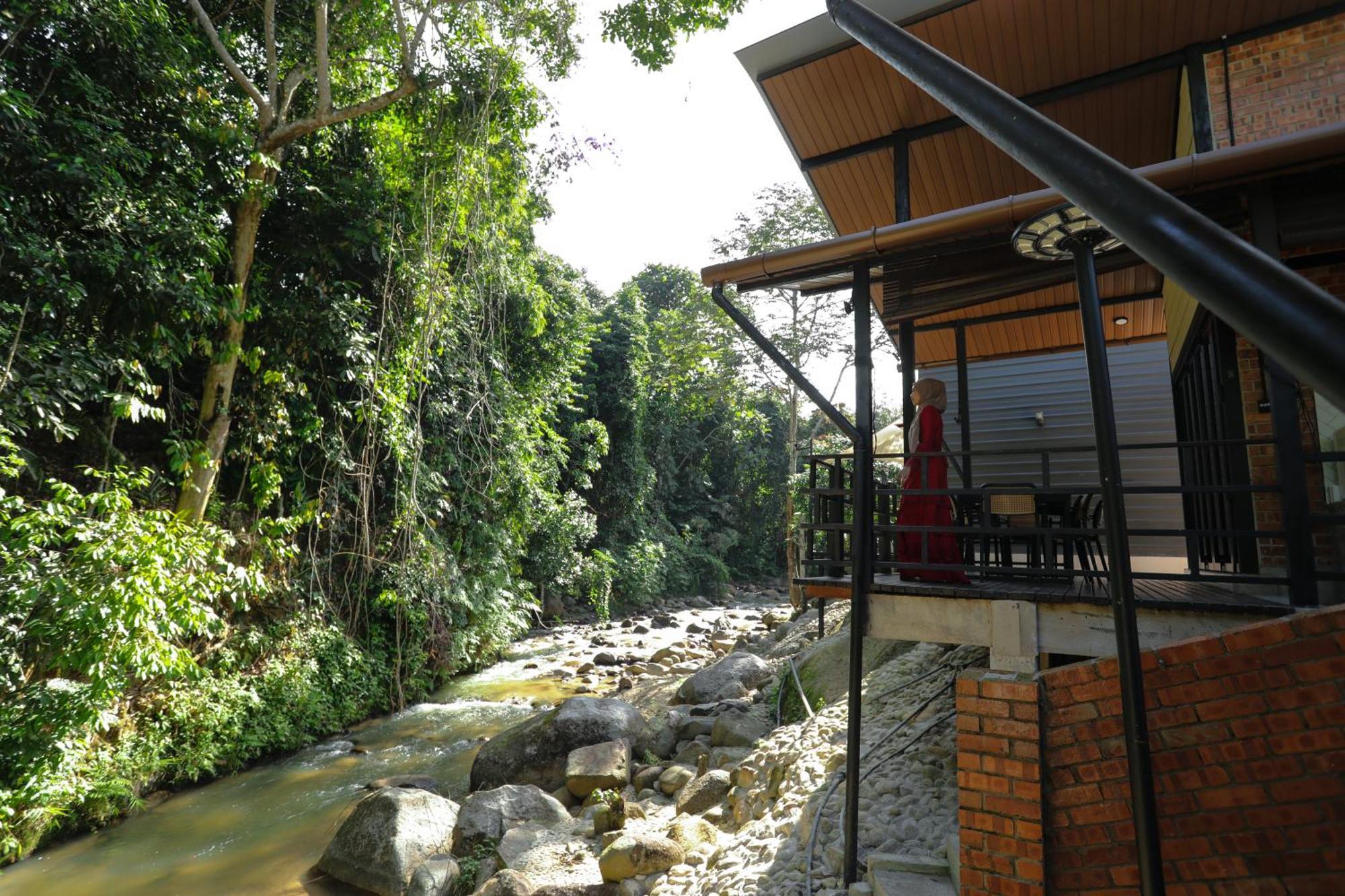 Casa Damai Janda Baik - Riverview Tiny House Bentong Ngoại thất bức ảnh